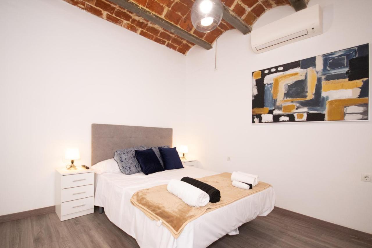 Apartahotel Casa Batito L'Hospitalet de Llobregat Kültér fotó