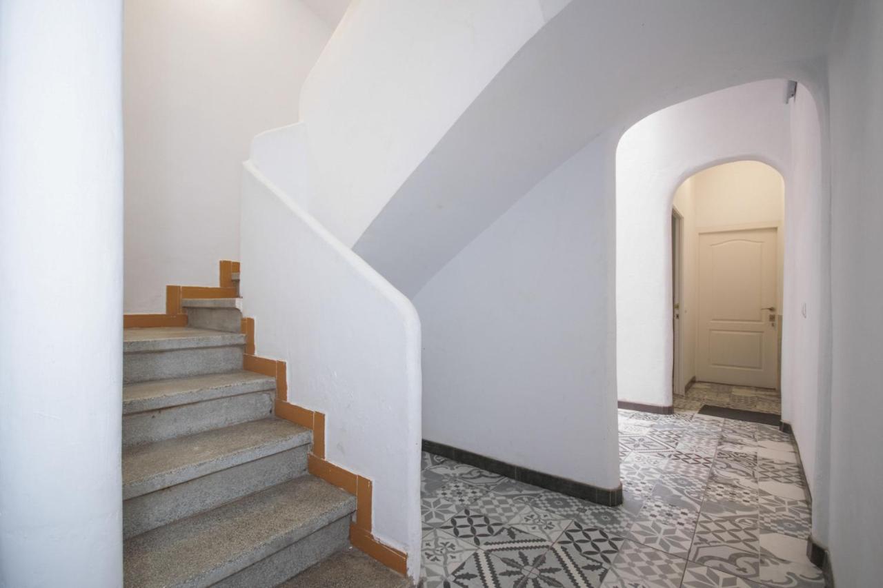 Apartahotel Casa Batito L'Hospitalet de Llobregat Kültér fotó