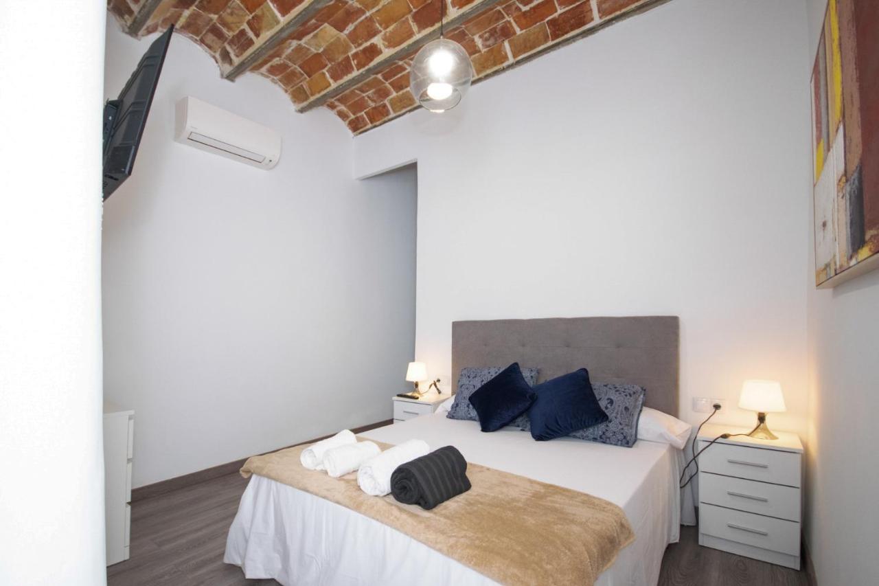 Apartahotel Casa Batito L'Hospitalet de Llobregat Kültér fotó