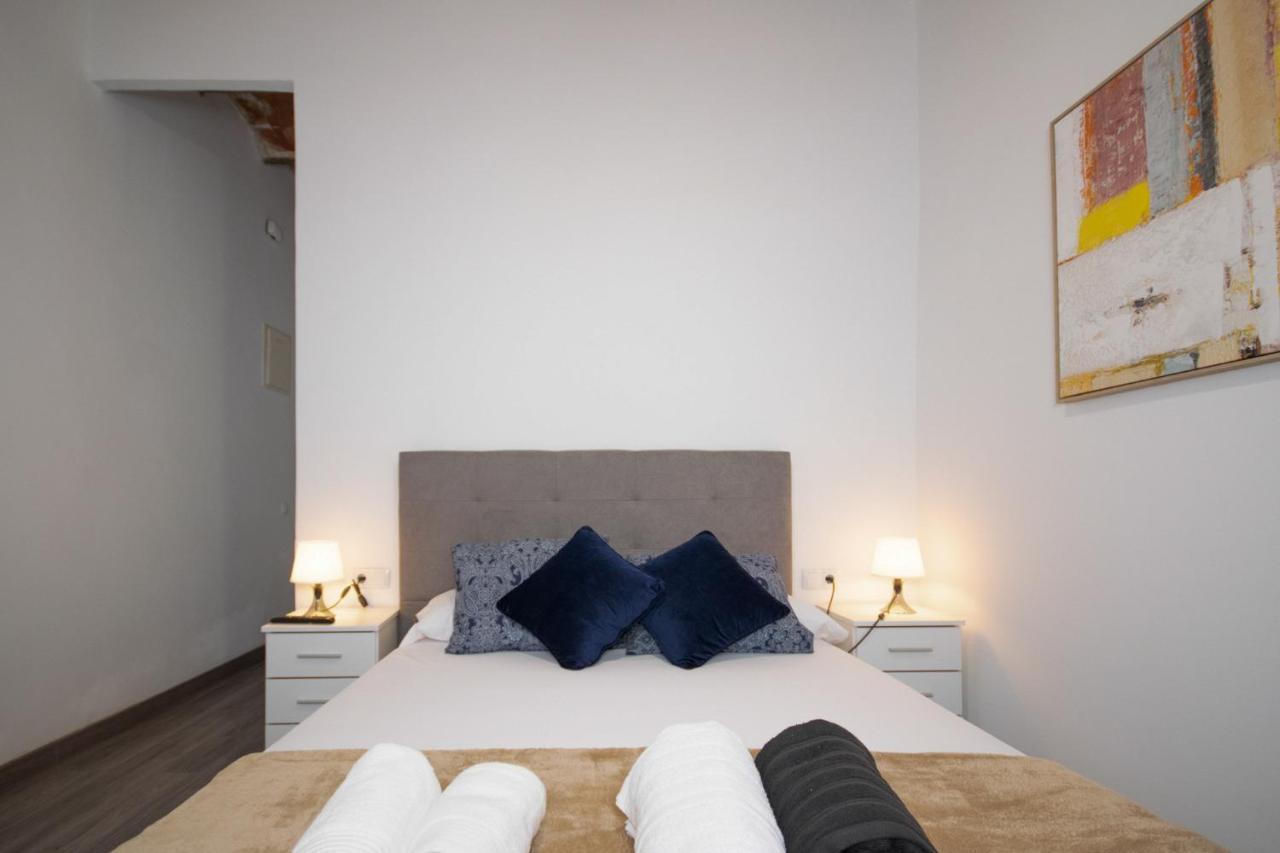 Apartahotel Casa Batito L'Hospitalet de Llobregat Kültér fotó