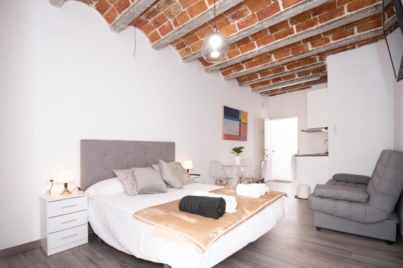 Apartahotel Casa Batito L'Hospitalet de Llobregat Kültér fotó