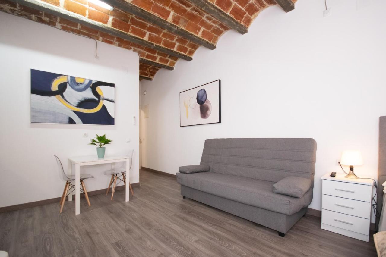 Apartahotel Casa Batito L'Hospitalet de Llobregat Kültér fotó