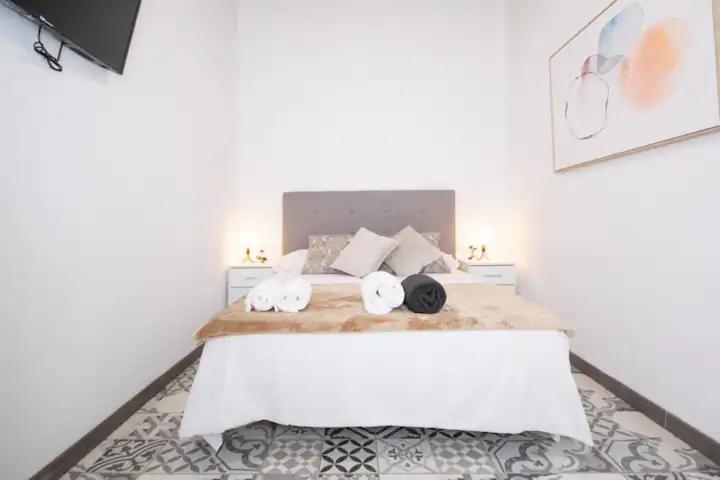 Apartahotel Casa Batito L'Hospitalet de Llobregat Kültér fotó